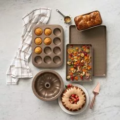 Food Network™ Textured Performance Series 9" X 13" Nonstick Cake Pan Bronze 6 Food Network™ Textured Performance Series 9" X 13" Nonstick Cake Pan Bronze -Food Network Shop unnamed file 802