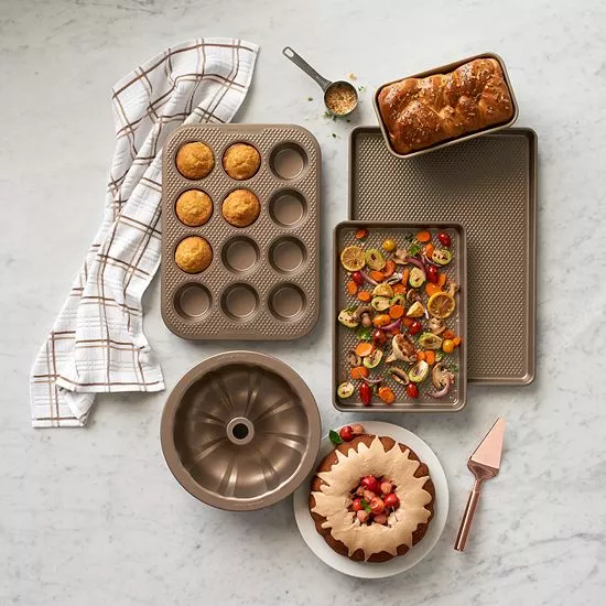 Food Network™ Textured Performance Series 9" X 13" Nonstick Cake Pan Bronze 4 Food Network™ Textured Performance Series 9" X 13" Nonstick Cake Pan Bronze - Image 2